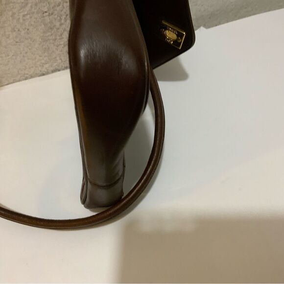 Chanel Vintage CC Turnlock Crossbody Bag Envelope Flap Chevron Lambskin… - Picture 15 of 16